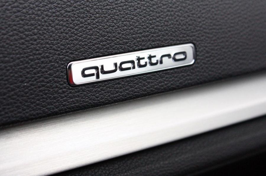 Детали интерьера Audi S3 Sedan (8V) 2013 года  (WW) (фото 66 из 95)